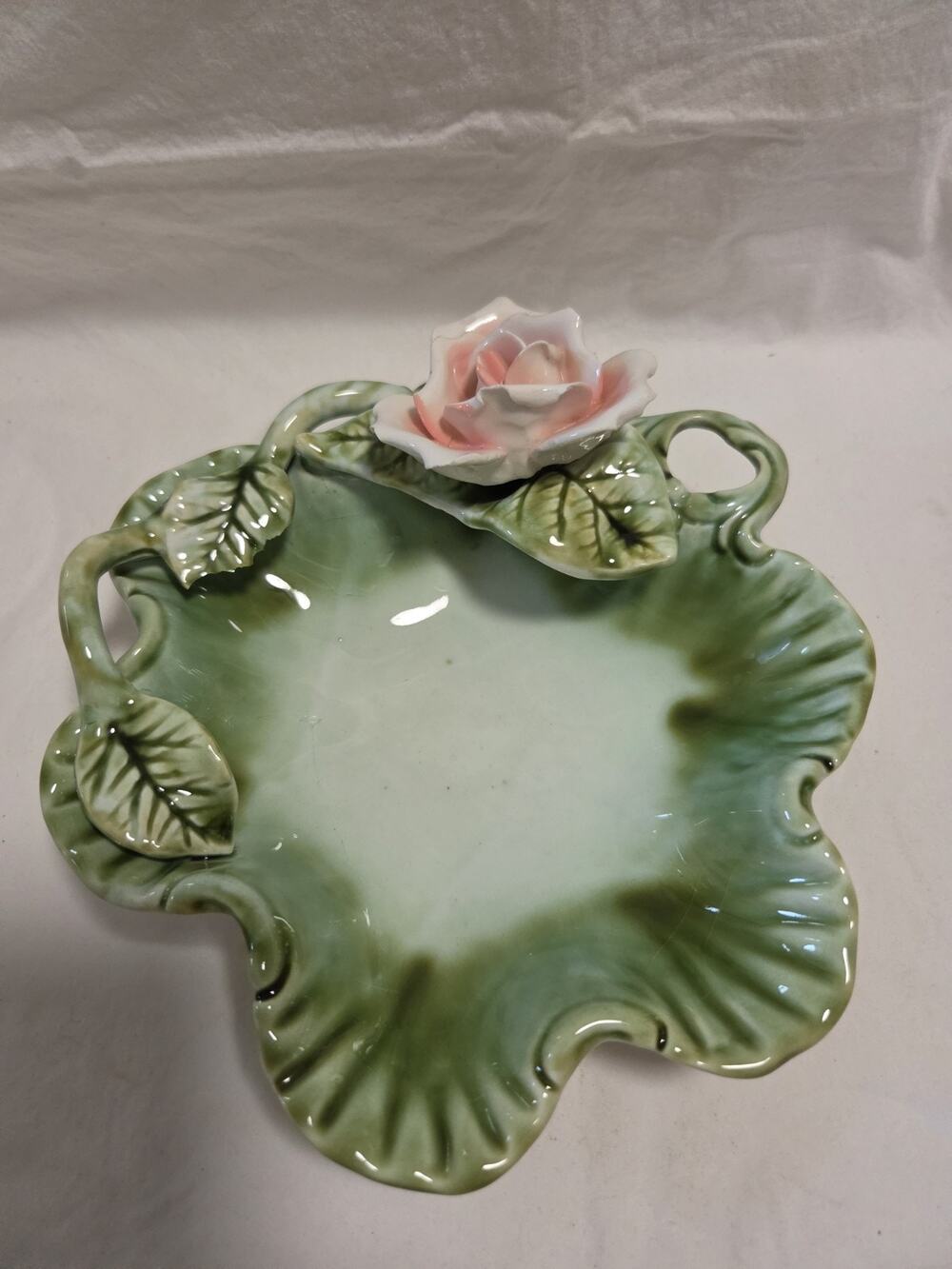 Vintage Floral Trinket Dish 3D - Enesco - Green with Pink Rose and Leaves